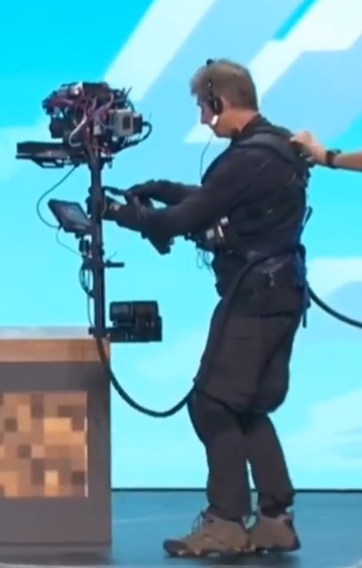 moving spectator view equipment.jpg